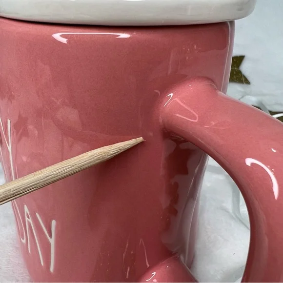 ❌SOLD❌ Rae Dunn HAPPY BIRTHDAY LL Coffee Tea Mug Cupcake Topper Lid Pink - Picture 14 of 17